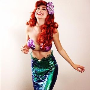 C80s styles ARIEL wig